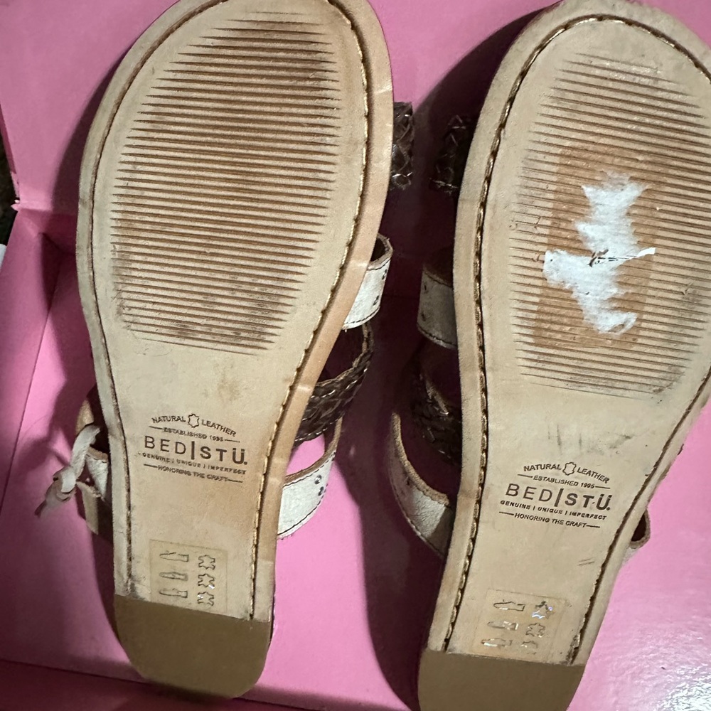 BedStu Women's Sandals in Brown and Cream - Picture 4 of 8